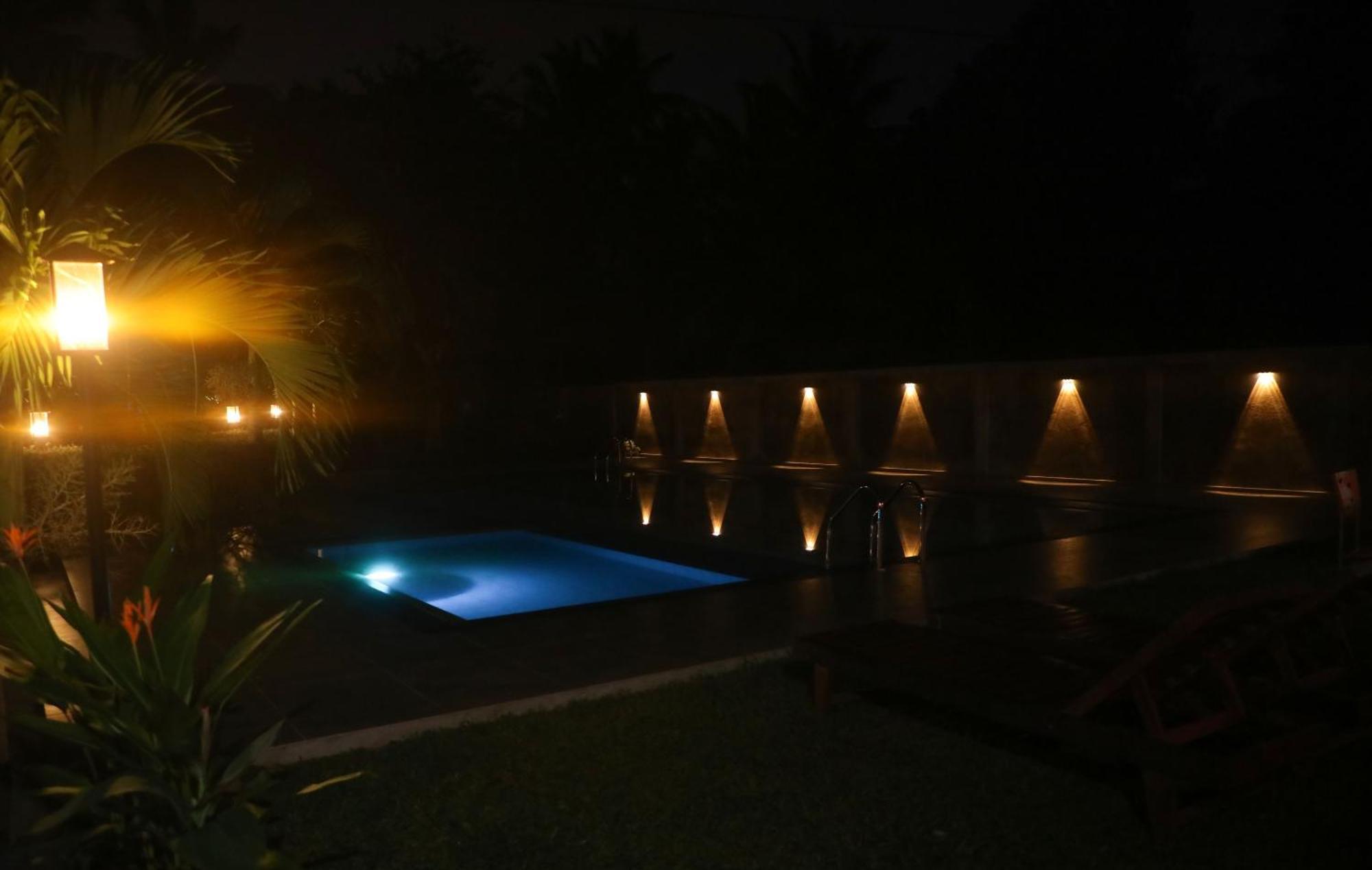 Athkandura Hotel Habarana Dış mekan fotoğraf