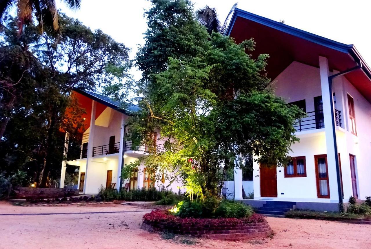 Athkandura Hotel Habarana Dış mekan fotoğraf